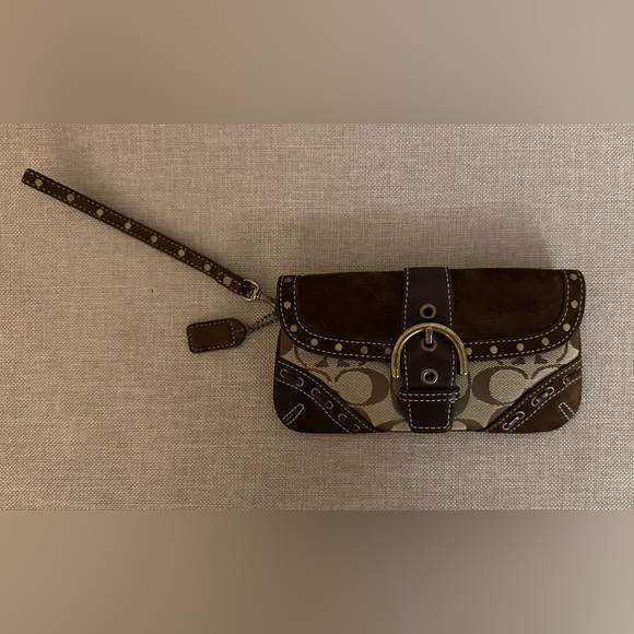 Coach Handbags - Coach Vintage Soho Buckle Studded Signature Suede Wristlet EUC